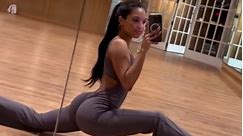 Sabrina Mercado on Instagram: "splits challenge ⚡️"
