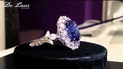 Stunning double-finger ring with Tanzanite and White Diamonds, By De Laur