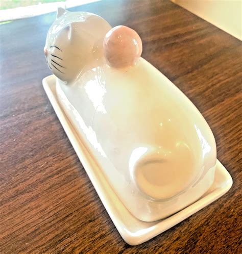 Happy Cat Ceramic Butter Dish 6in Shabby Chic Farmhouse, Good