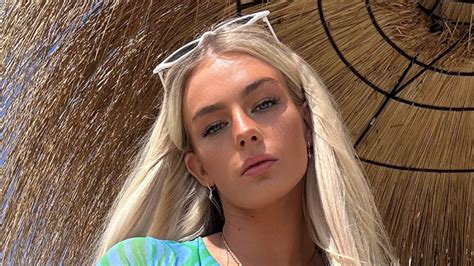 MMA and OnlyFans star reveals she's 'working hard but playing harder' in cheeky holiday post ...