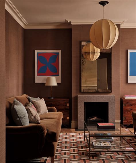 Why ‘Hue Drenching’ Is the Designer Secret to Making…