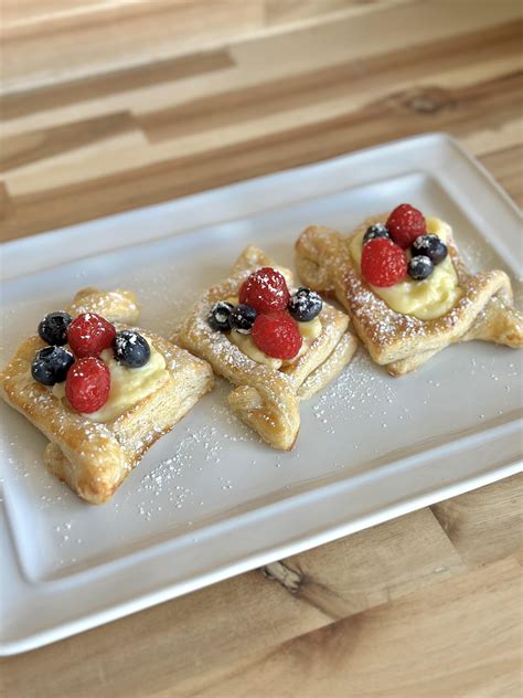 9785 best r/baking Chocolate Pandan And Vanilla Flavor #bananas-foster ...