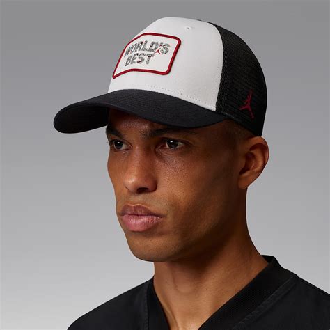 Jordan Rise Structured Trucker Cap. Nike.com