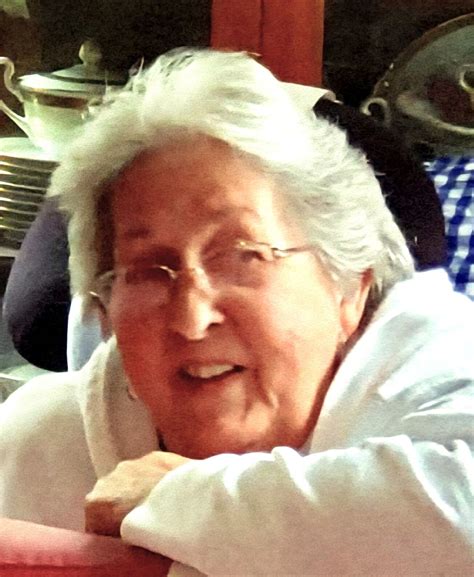 Patricia Lucille Bell (née Richardson) | Obituaries | winchesterstar.com