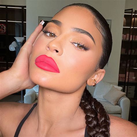 Kylie's No Sleep Lip Look | Kylie Cosmetics by Kylie Jenner