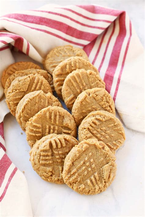 Quick & Easy 3-Ingredient Peanut Butter Cookies Collection – Cooktiva