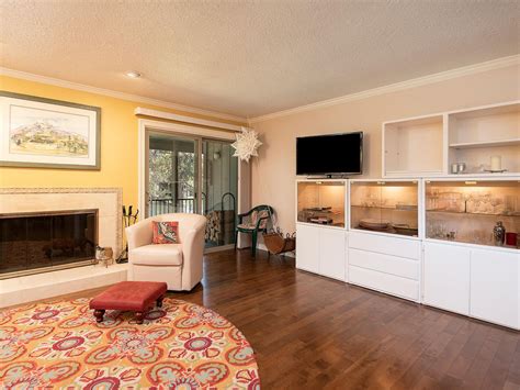 801 Highway 20 #2C, Sisters, OR 97759 | Zillow