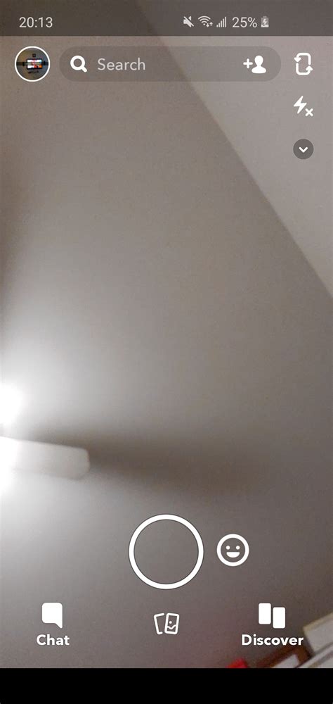 Anyone know how to fill this black bar on snapchat? : r/galaxys10