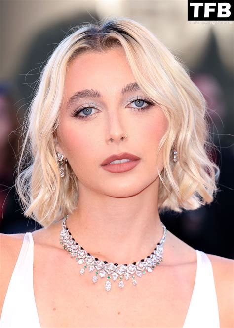 Emma Chamberlain | Nude Celebs | The Fappening Forum