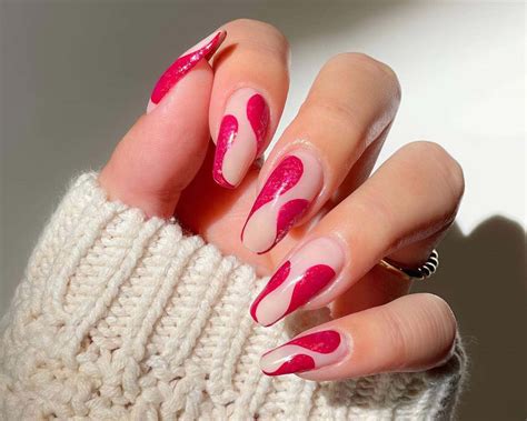 Download Hot Pink Nail Designs Picture | Wallpapers.com