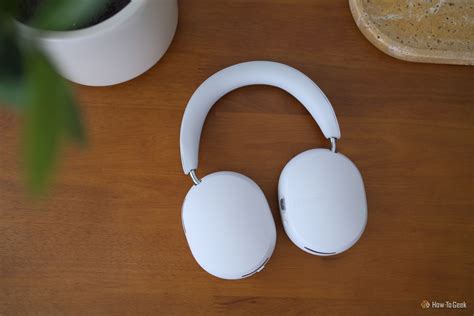 Sonos Ace Review: I Fell in Love With These Luxury Bluetooth Headphones