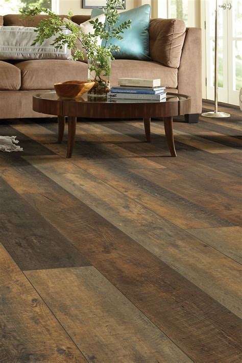 Rustic Hardwood Vinyl Floors for Farmhouse Style