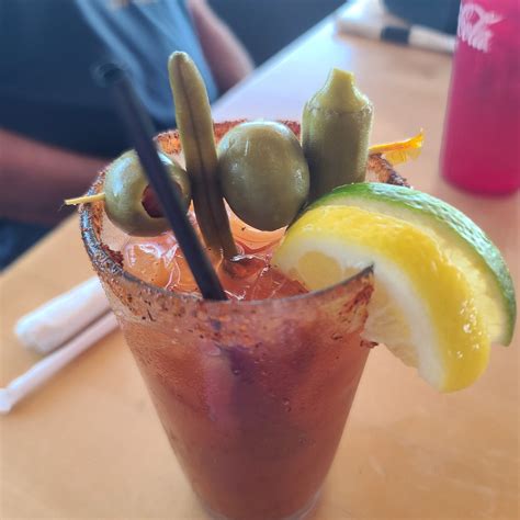 PIRATES BAR AND GRILL, Dauphin Island - Restaurant Reviews, Photos ...