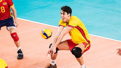 Carlos Nieves vuelve a casa y se convierte en el primer fichaje del ...