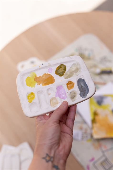 How to Make Paint Palettes with Air Dry Clay - Paper and Stitch