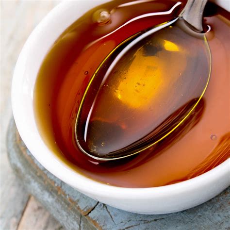 13 Best Golden Syrup Substitutes + Homemade Recipe – Yum Eating