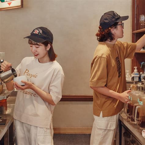 Urth caffè × human woman｜ART OF LIFE｜human woman [ヒューマンウーマン] 25周年特設サイト