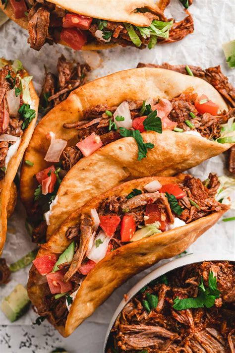 Slow Cooker Shredded Beef Tacos - Yellow Bliss Road
