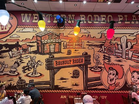 Roundup Rodeo BBQ Review! – Disney Insights