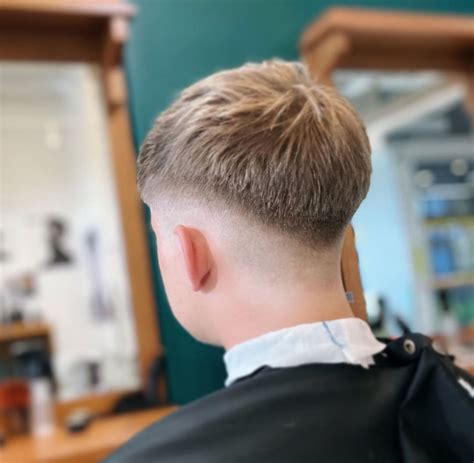 Gents Barber club - Katso salongin vapaat ajat | Timma