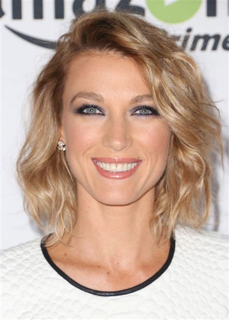 Natalie Zea