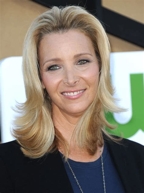 Lisa Kudrow Joins 'Scandal' for Season 3 as a Scheming Politician ...