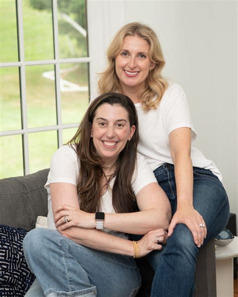 Leigh Bardugo Books in Order: Guide to 19 Amazing Books