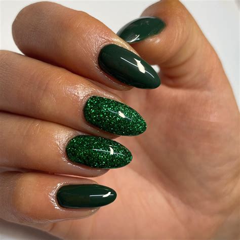 73 Green Nail Ideas to Fresh Your Style in Any Season