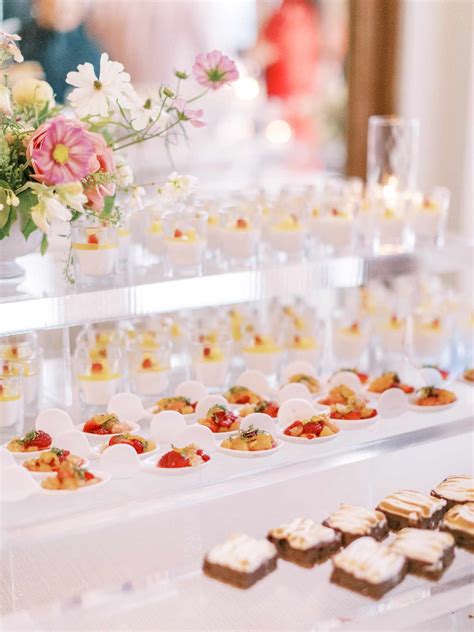 44 Creative Wedding Dessert Bar Ideas