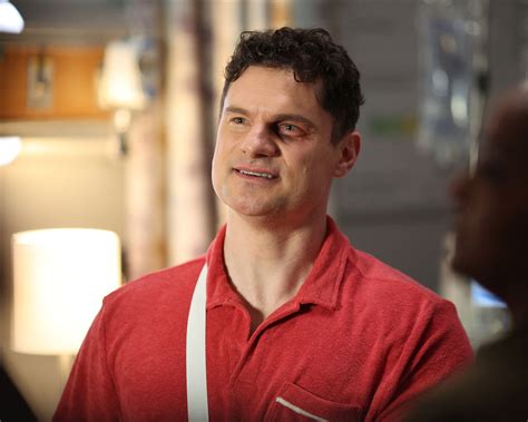 The Rookie Season 5 Ep. 20 Preview: Skip Tracer Randy's on The Case!