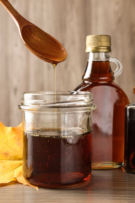 10 Best Maple Syrup Substitutes for That Same Sticky Sweetness