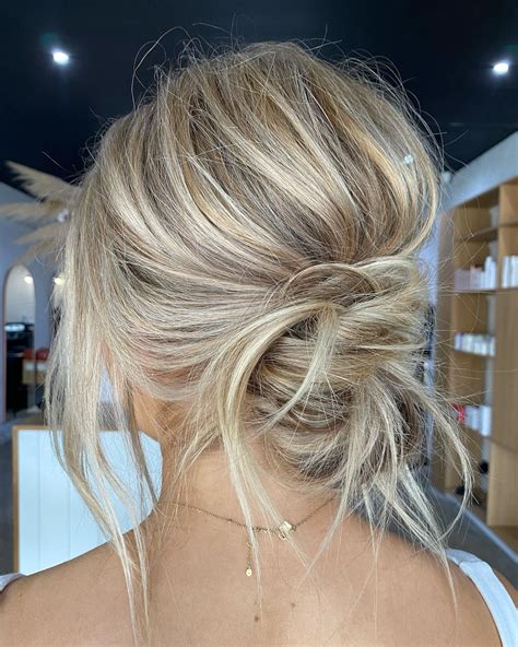 Turn Heads With These 25 Medium-Length Updos | Wedding hairstyles ...