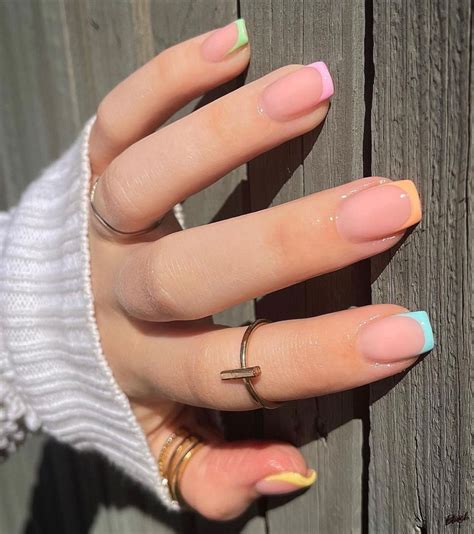 Multi color french tip nails short natur acrylic summer nails | Simple ...