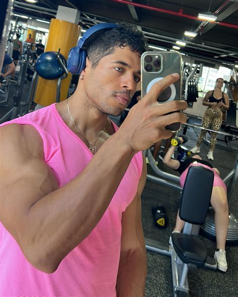 Dense muscle 😏 : r/malebiceps