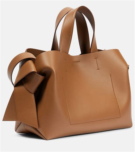 Acne Studios - Musubi Midi leather tote bag Acne Studios