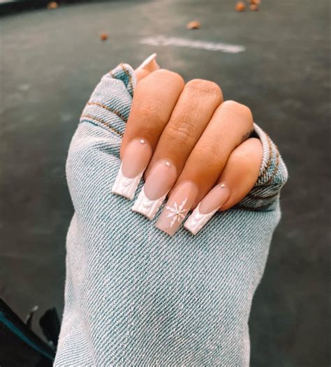 French Sweater Nails | Sweater nails, Winter nails acrylic, Acrylic ...