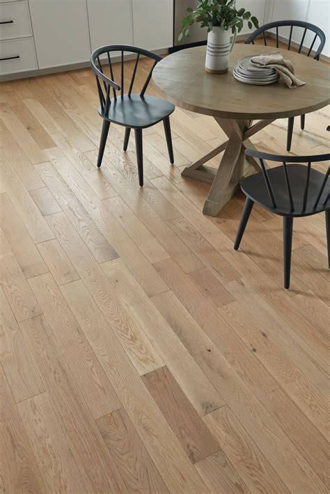 Bruce America's Best Choice Dune Trail White oak 5-in W x 3/4-in T ...