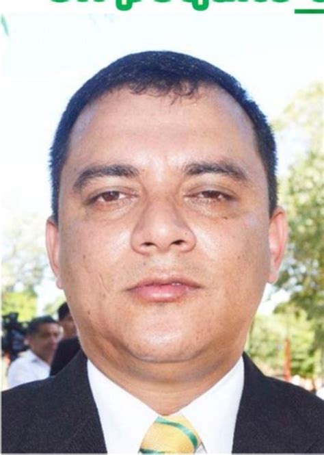 Diego Riveros declinó a su candidatura como gobernador de Cordillera