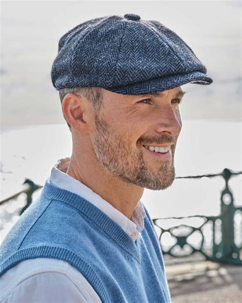 Men's Knitted Accessories | Scarves & Gloves | WoolOvers US