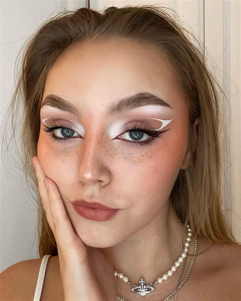 White Eyeliner - Homecare24