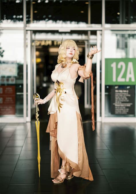 Blonde+Cougars Photos, Download The BEST Free Blonde+Cougars Stock Photos & HD Images