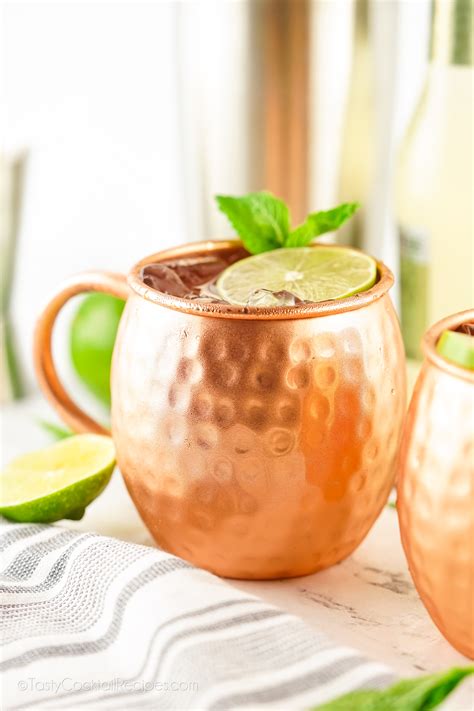 The Classic Moscow Mule Cocktail Recipe - Tasty Cocktail Recipes