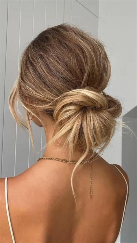 Messy hair bun – Artofit