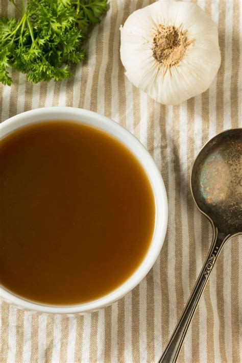 6 Beef Broth Substitutes (& How Much to Use) - Clean Eating Kitchen