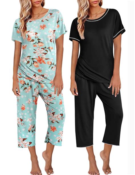 Avidlove 2 Pack Womens Pajamas Sets Short Sleeve Pj Tops and Capri ...