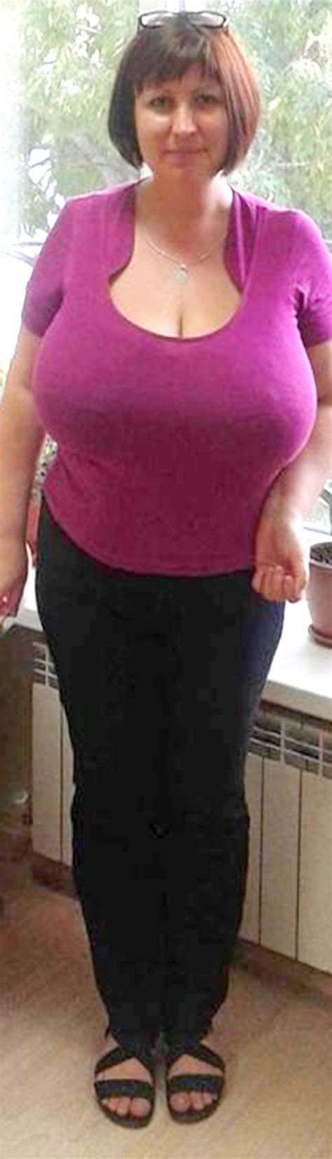 Pin by Peter on Curvy | Big women fashion, Curvy women fashion, Top ...