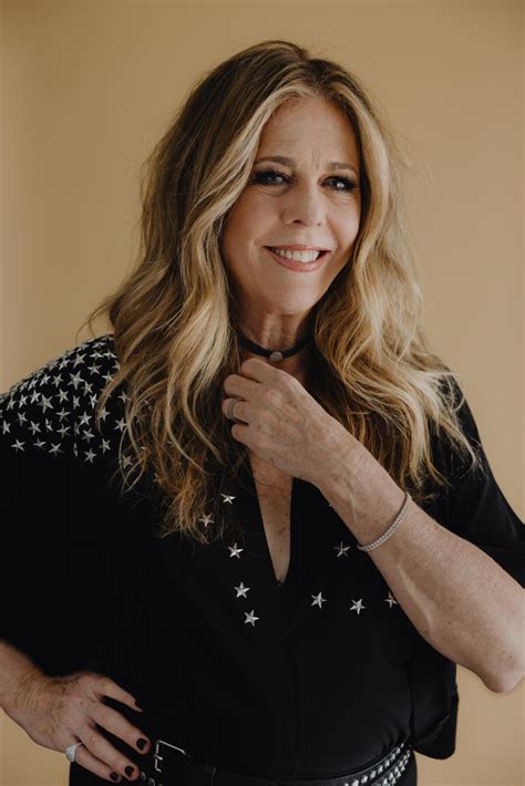 Rita Wilson sings of an otherworldly love in 'Man Called Otto' - Los ...