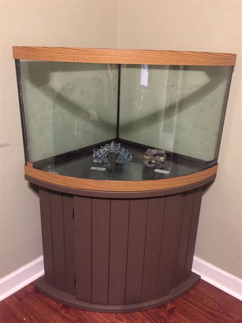 55 gallon bow front corner fish tank for Sale in Fort Lauderdale, FL ...