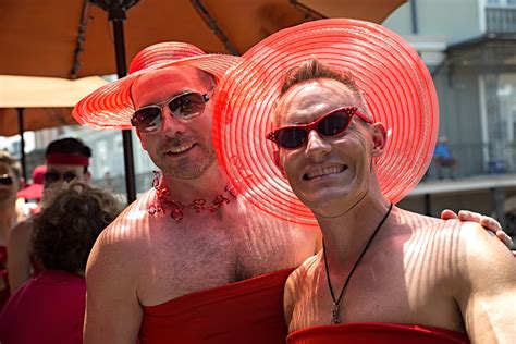 Things to do in New Orleans: Red Dress Run 2023- Blog