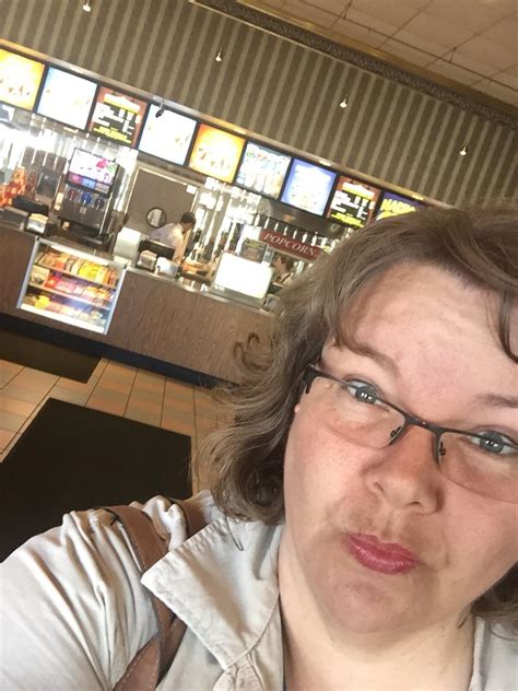 CLASSIC CINEMAS FOX LAKE THEATRE - Fox Lake IL - Hours, Directions ...